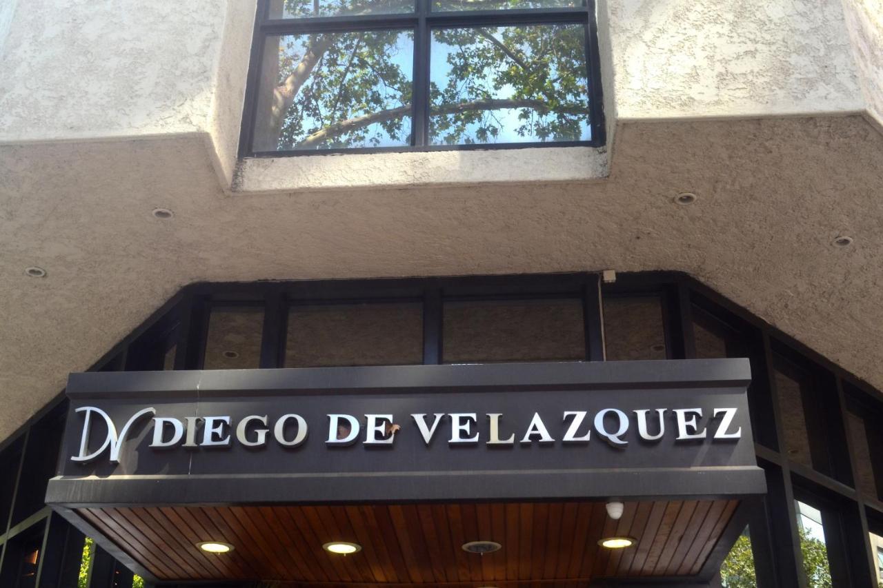 Hotel Diego De Velazquez Σαντιάγκο Εξωτερικό φωτογραφία
